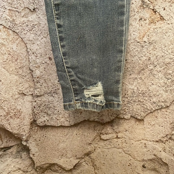 Wallflower Straight Leg High Rise Denim Jeans - Picture 2 of 8